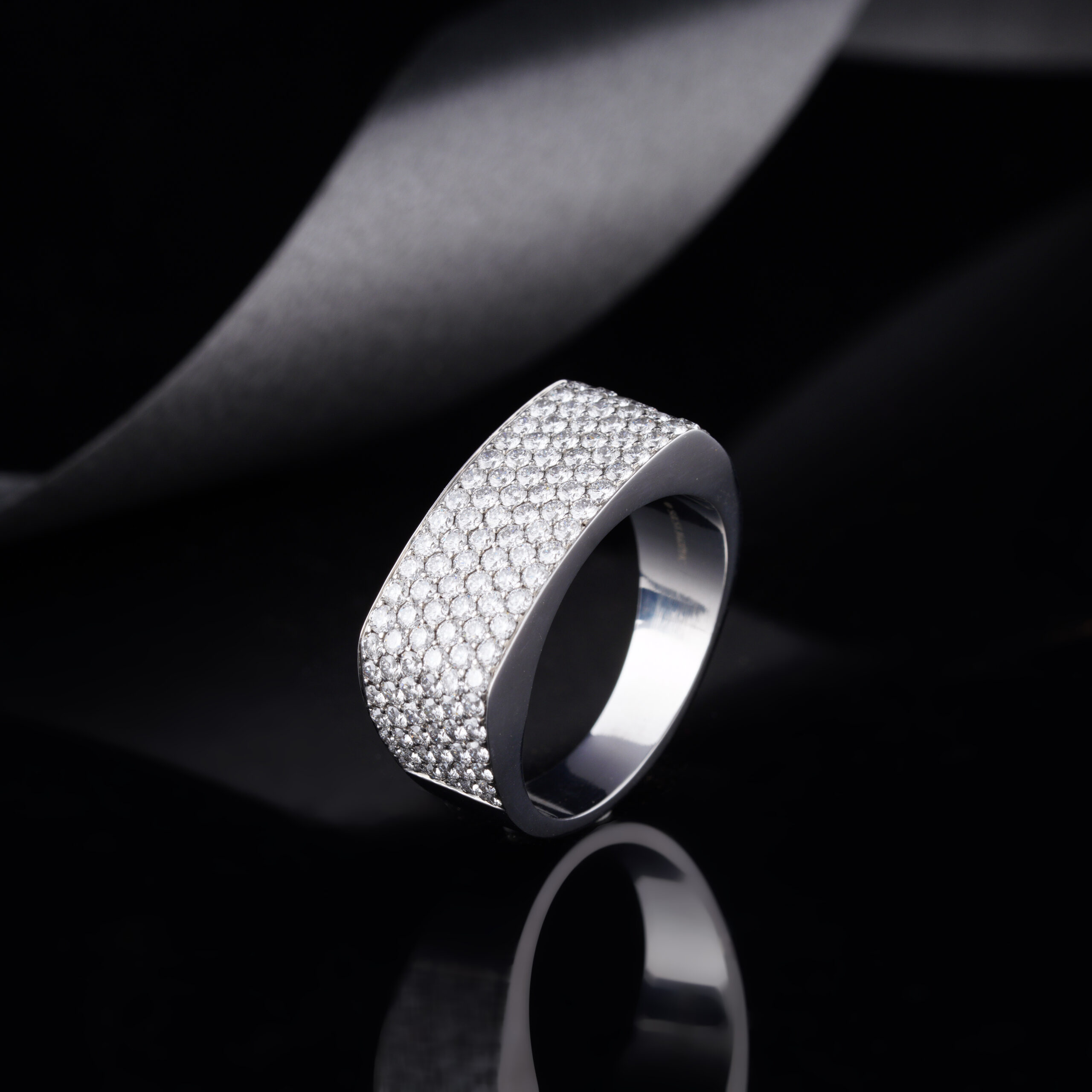 D-Carter Surgical Stainless steel Liam Lab-grown Diamond Ring for men - Image 2