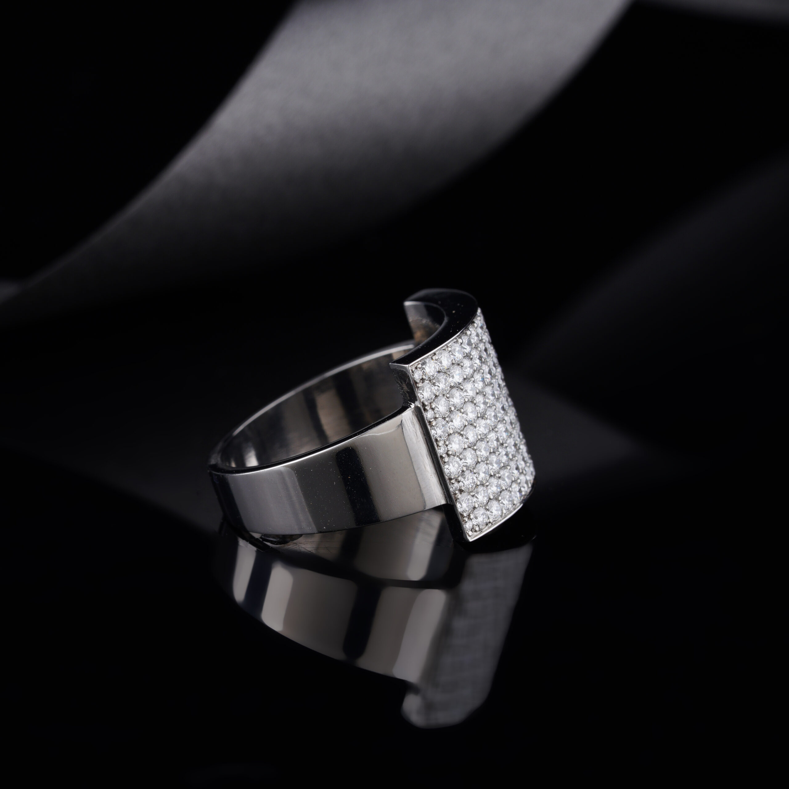 Diff Luxury Men's 316L Stainless Steel Ring with Lab-Grown Diamond - Image 4