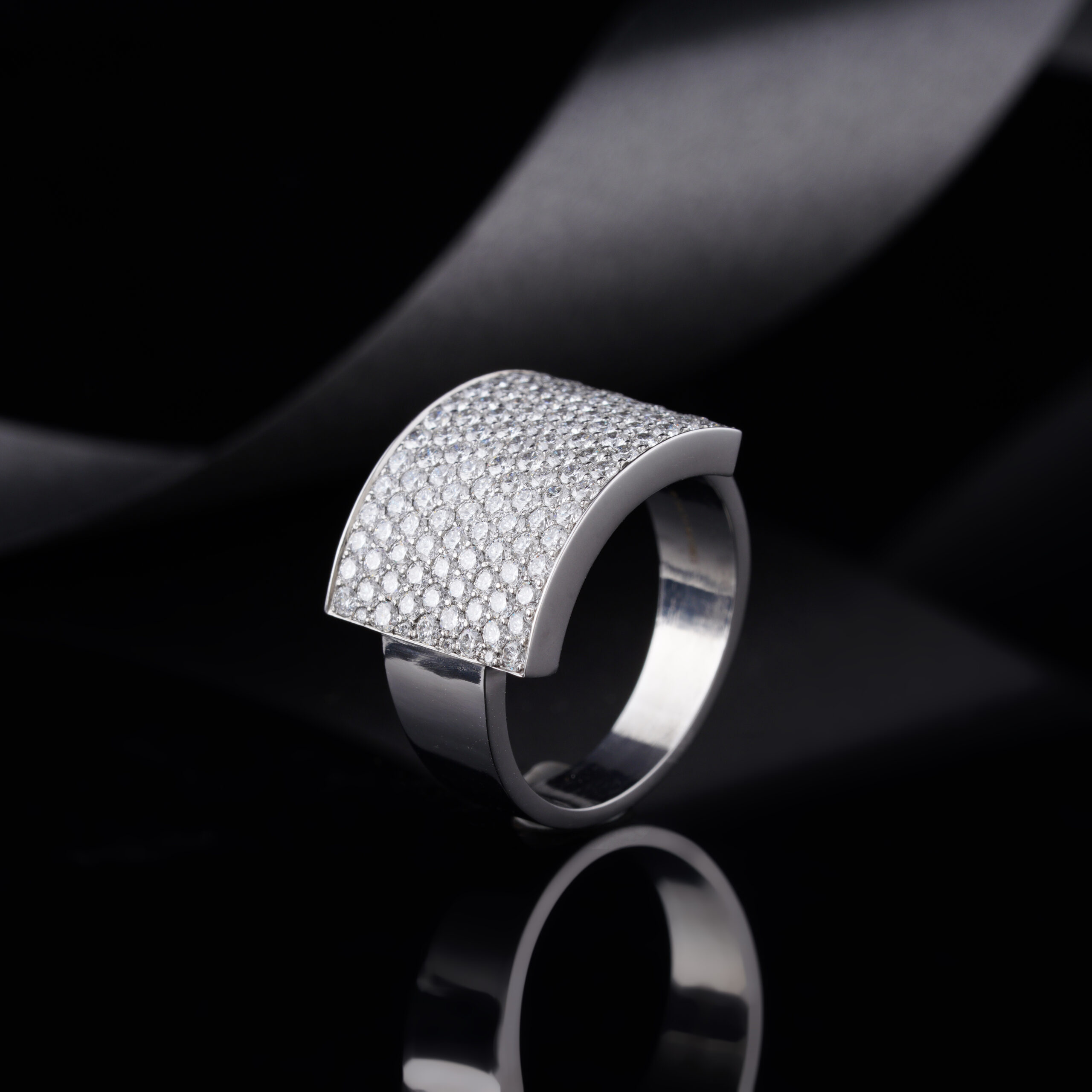 Diff Luxury Men's 316L Stainless Steel Ring with Lab-Grown Diamond - Image 2