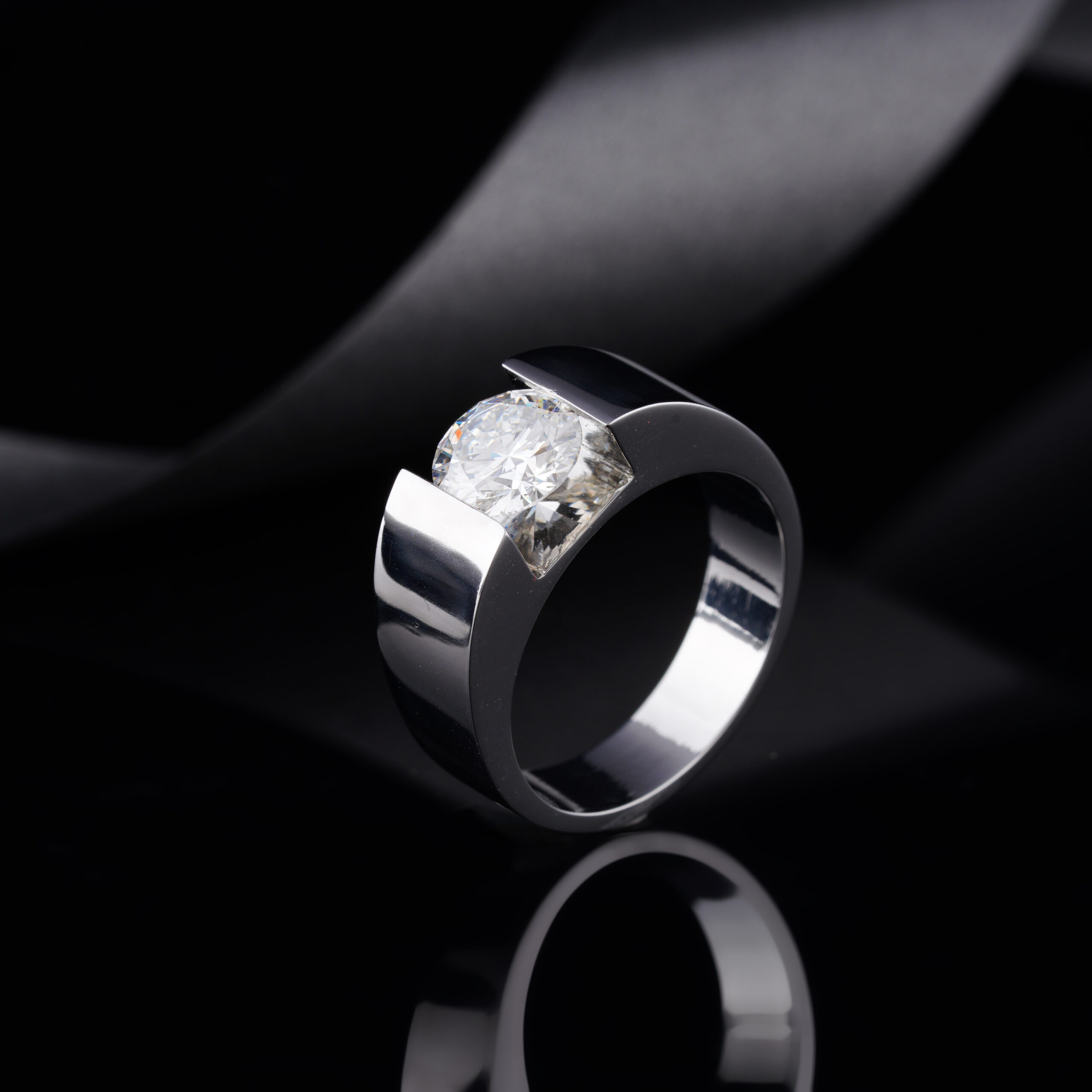 Glimmer Classic Solitaire Mens Ring With Lab-Grown Diamond - Image 2