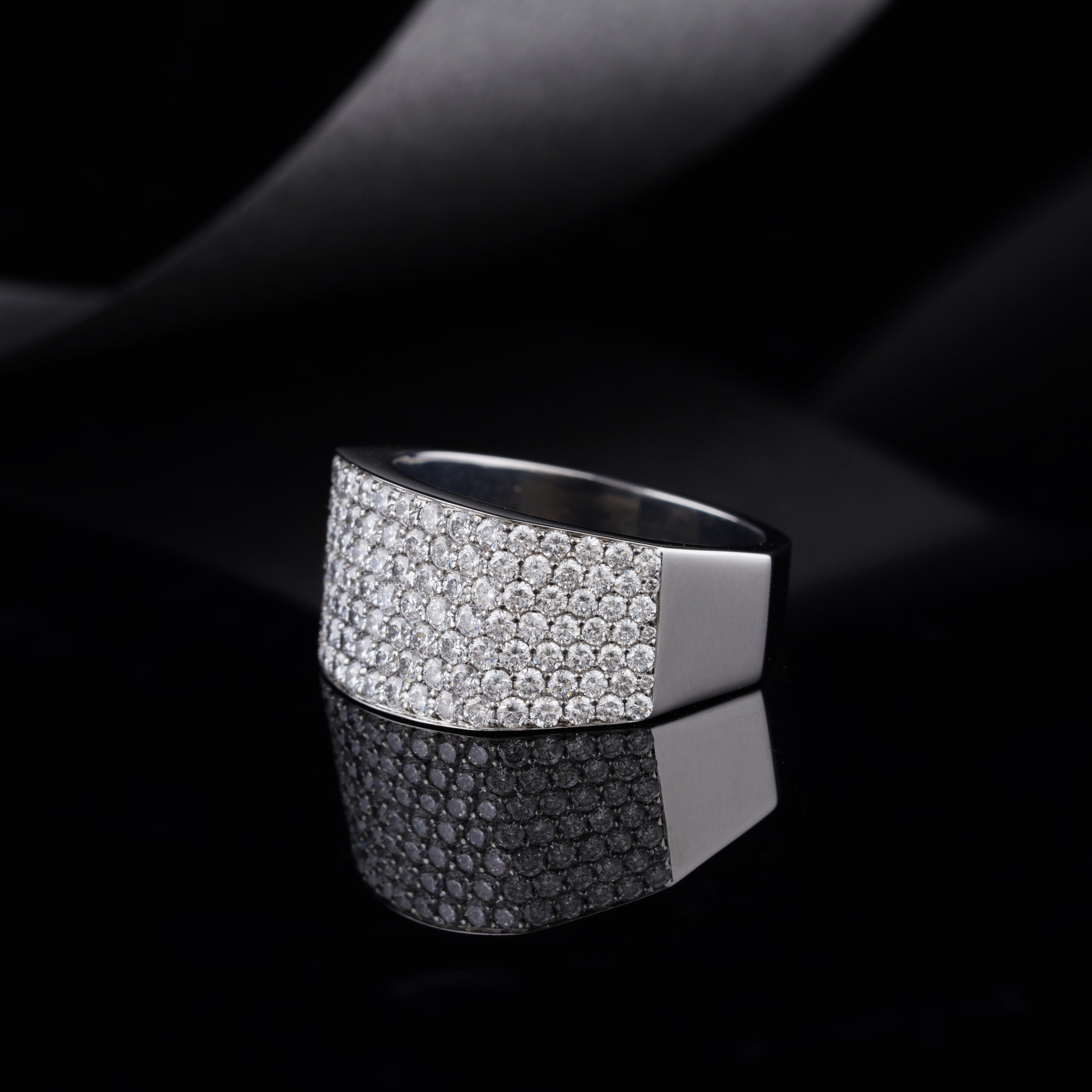 Hexagon Surgical Stainless steel Ring With Lab-grown Diamond - Image 4