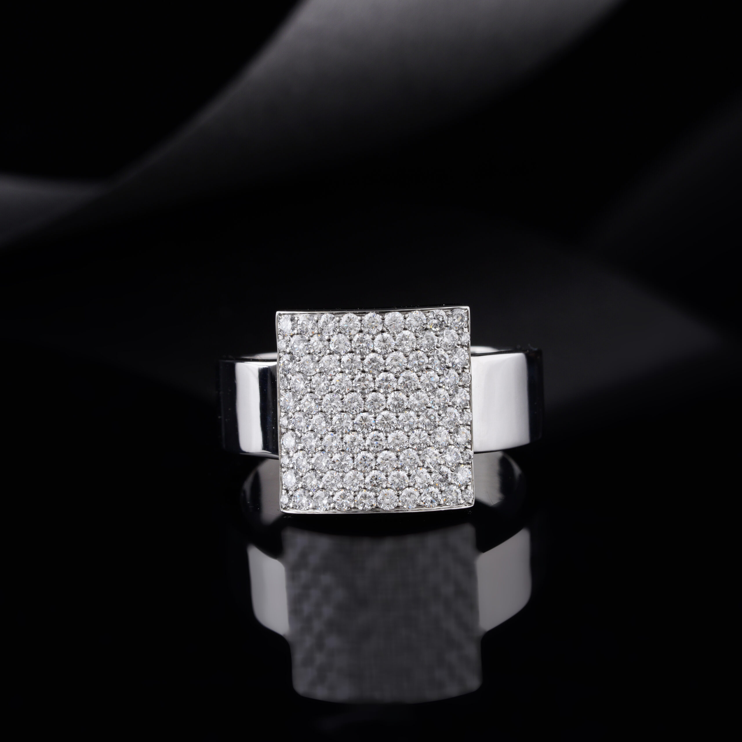 Mens lab-grown Diamond Rectangle Shape Signet Ring