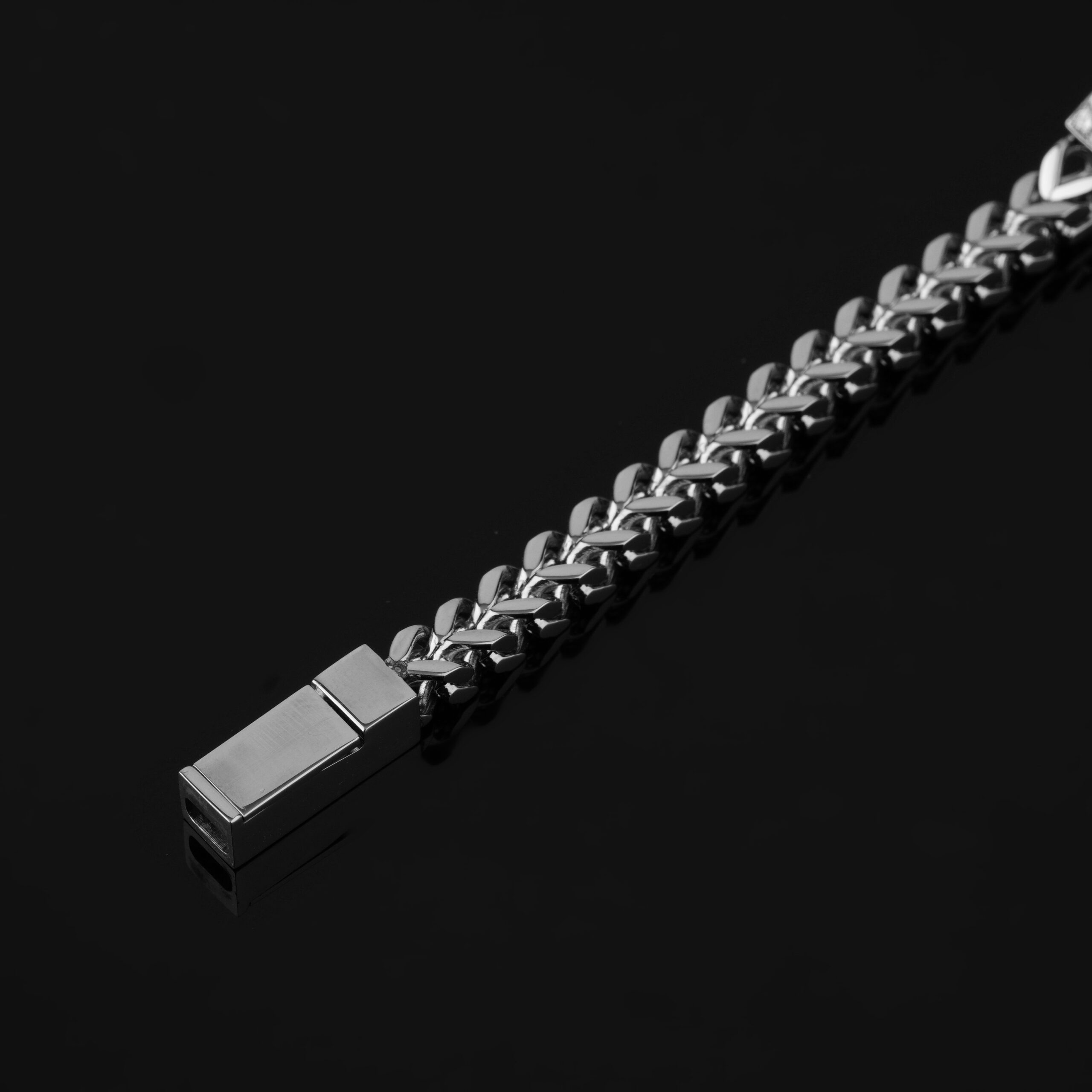 The Classic Chic Lab-Grown Diamond Bracelet - Image 5