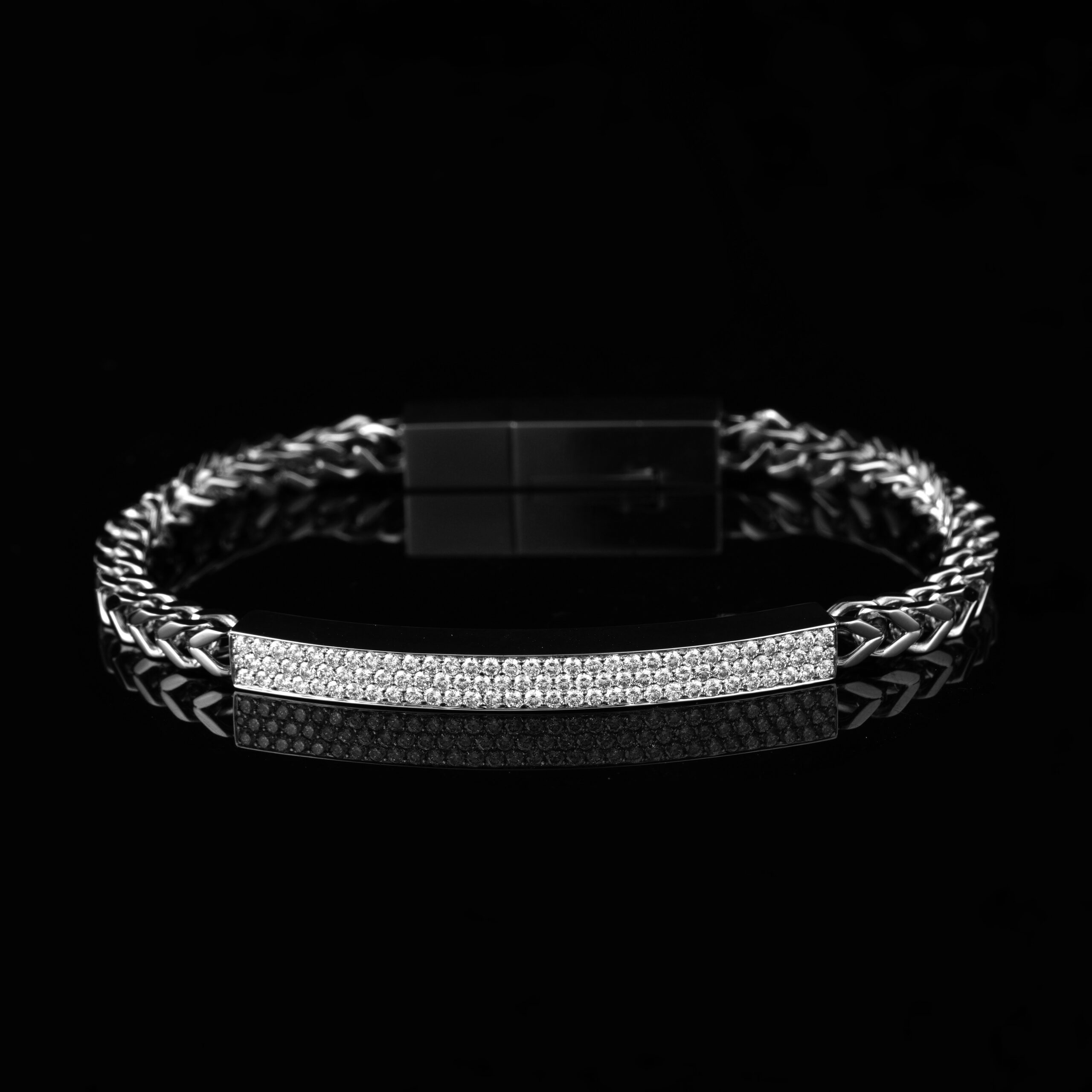 Gommy Bracelet For Men With lab-grown Diamond