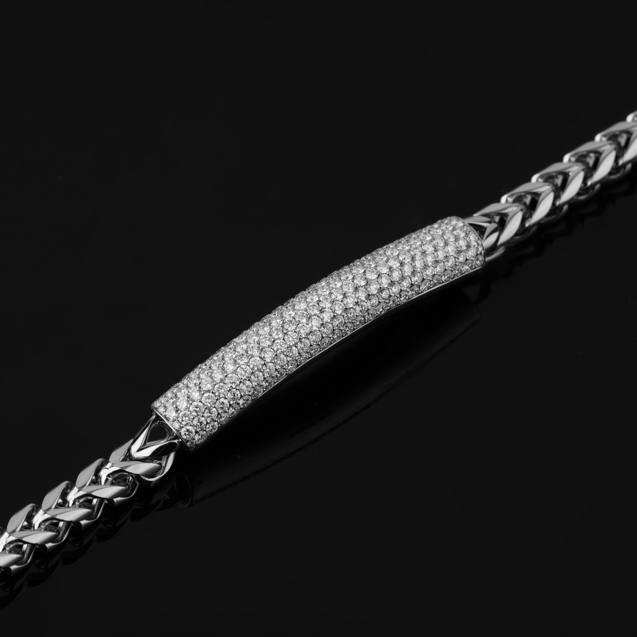 Round Cuban Link Bracelet - Image 3